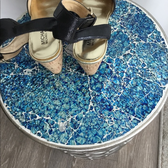 Michael Kors Black Leather Wedge  Size 7.5 $45 - Picture 8 of 9